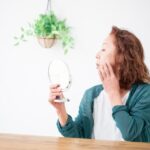 ほうれい線の原因は口元から!~審美性と健康を守る口腔ケア